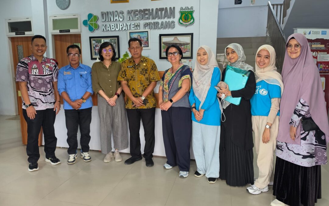 Perkuat Upaya Penurunan Stunting, Tim UNICEF dan Yayasan Jenewa Madani Dokumentasikan Praktik KPP di Pinrang