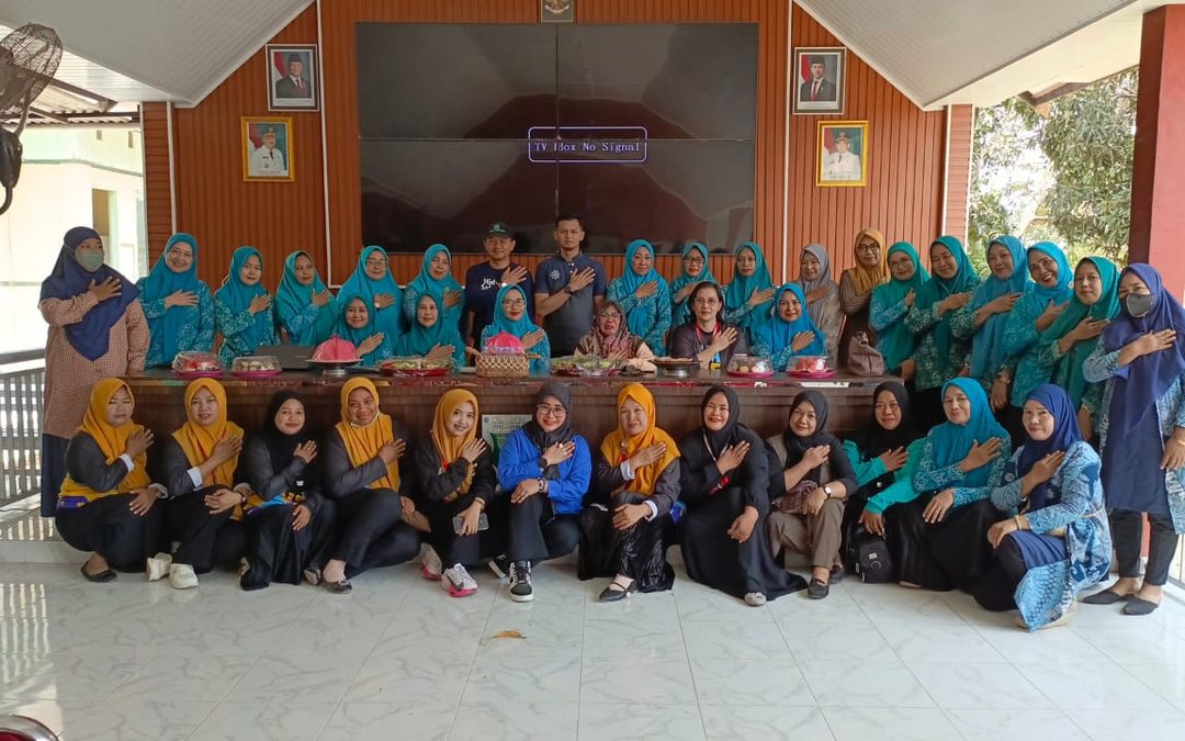 Memperkuat Budaya Sehat dari Keluarga, Timker Promkes Dinkes Pinrang Gelar Kampanye GERMAS di Mattiro Deceng